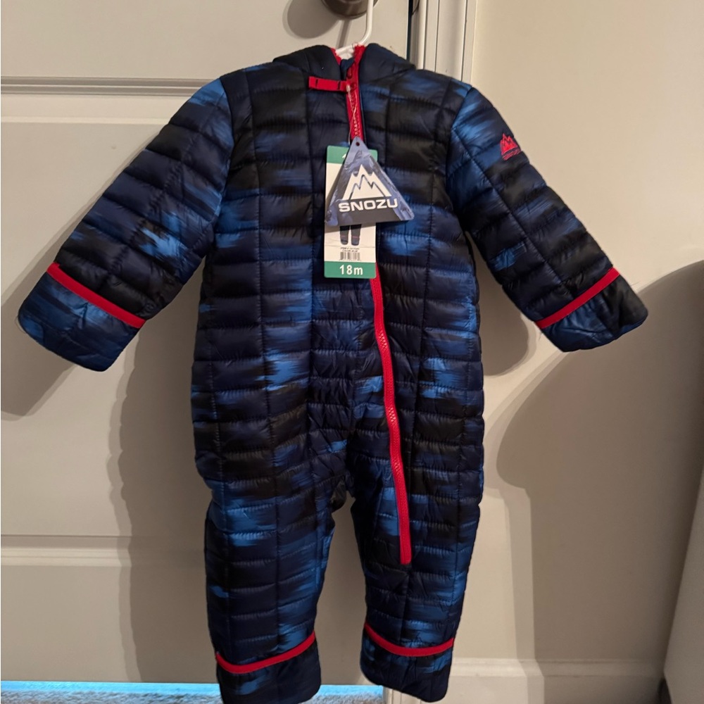 Snozu infant 1 piece snowsuit, Blue. Size 18 months. New with tags.